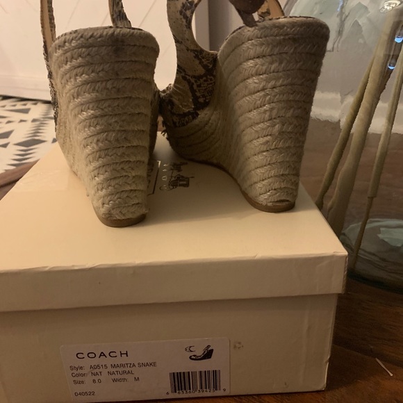 Coach Wedge Snake EUC - Picture 7 of 8